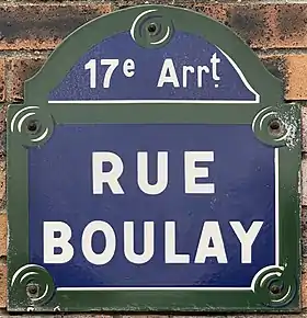 Voir la plaque.