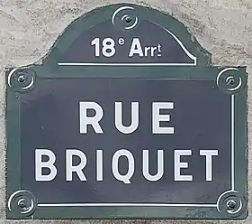 Voir la plaque.