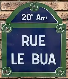 Voir la plaque.