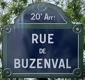 Voir la plaque.