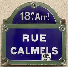 Voir la plaque.