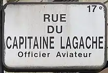 Voir la plaque.