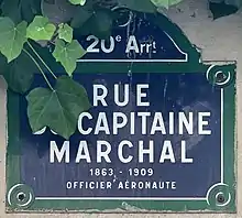 Voir la plaque.