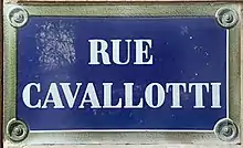 Voir la plaque.