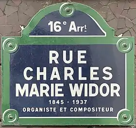 Voir la plaque.