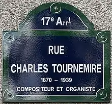 Voir la plaque.