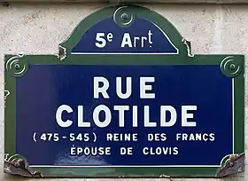 Voir la plaque.