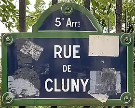 Voir la plaque.