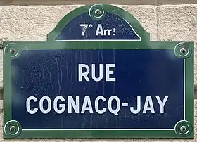 Voir la plaque.