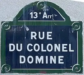 Voir la plaque.