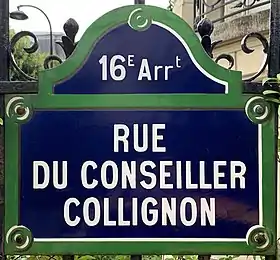 Voir la plaque.