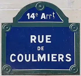 Voir la plaque.