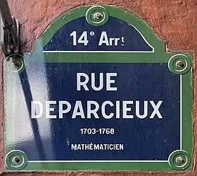 Voir la plaque.