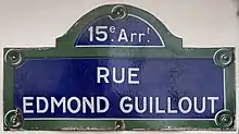 Voir la plaque.