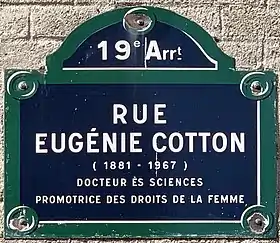 Voir la plaque.