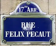 Voir la plaque.