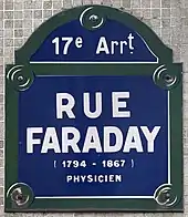 Voir la plaque.