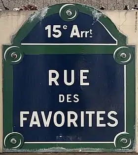 Voir la plaque.