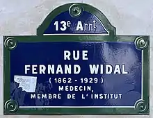 Voir la plaque.