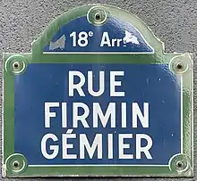 Voir la plaque.