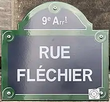 Voir la plaque.