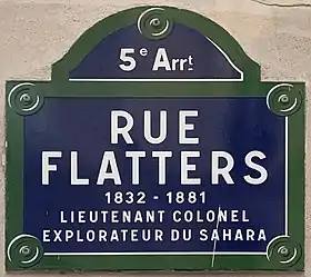 Voir la plaque.