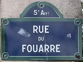 Voir la plaque.