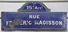 Voir la plaque.