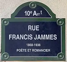 Voir la plaque.