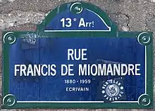 Voir la plaque.