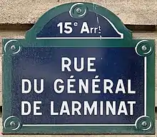 Voir la plaque.