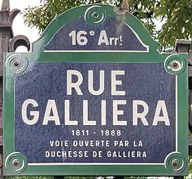 Voir la plaque.