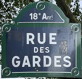 Voir la plaque.