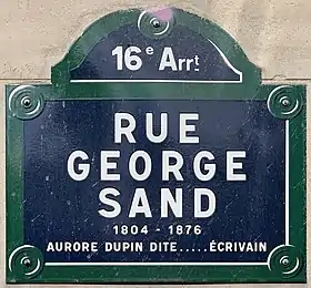 Voir la plaque.