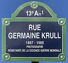 Voir la plaque.