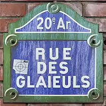 Voir la plaque.