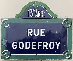 Voir la plaque.