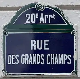 Voir la plaque.