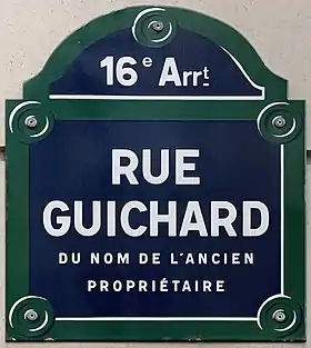 Voir la plaque.