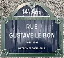 Voir la plaque.