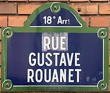 Voir la plaque.