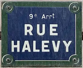 Voir la plaque.