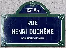 Voir la plaque.