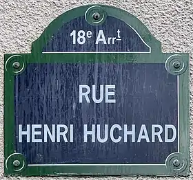 Voir la plaque.