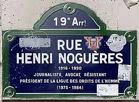 Voir la plaque.