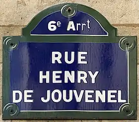 Voir la plaque.