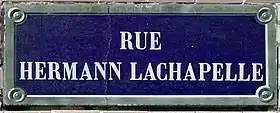 Voir la plaque.