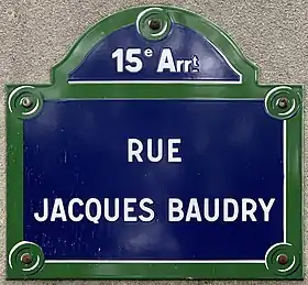 Voir la plaque.