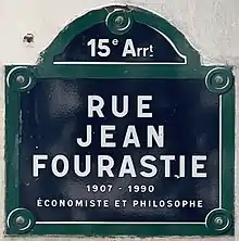 Voir la plaque.