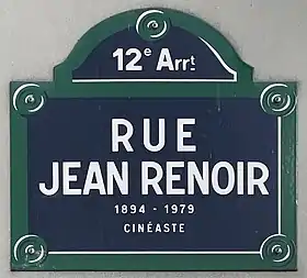 Voir la plaque.